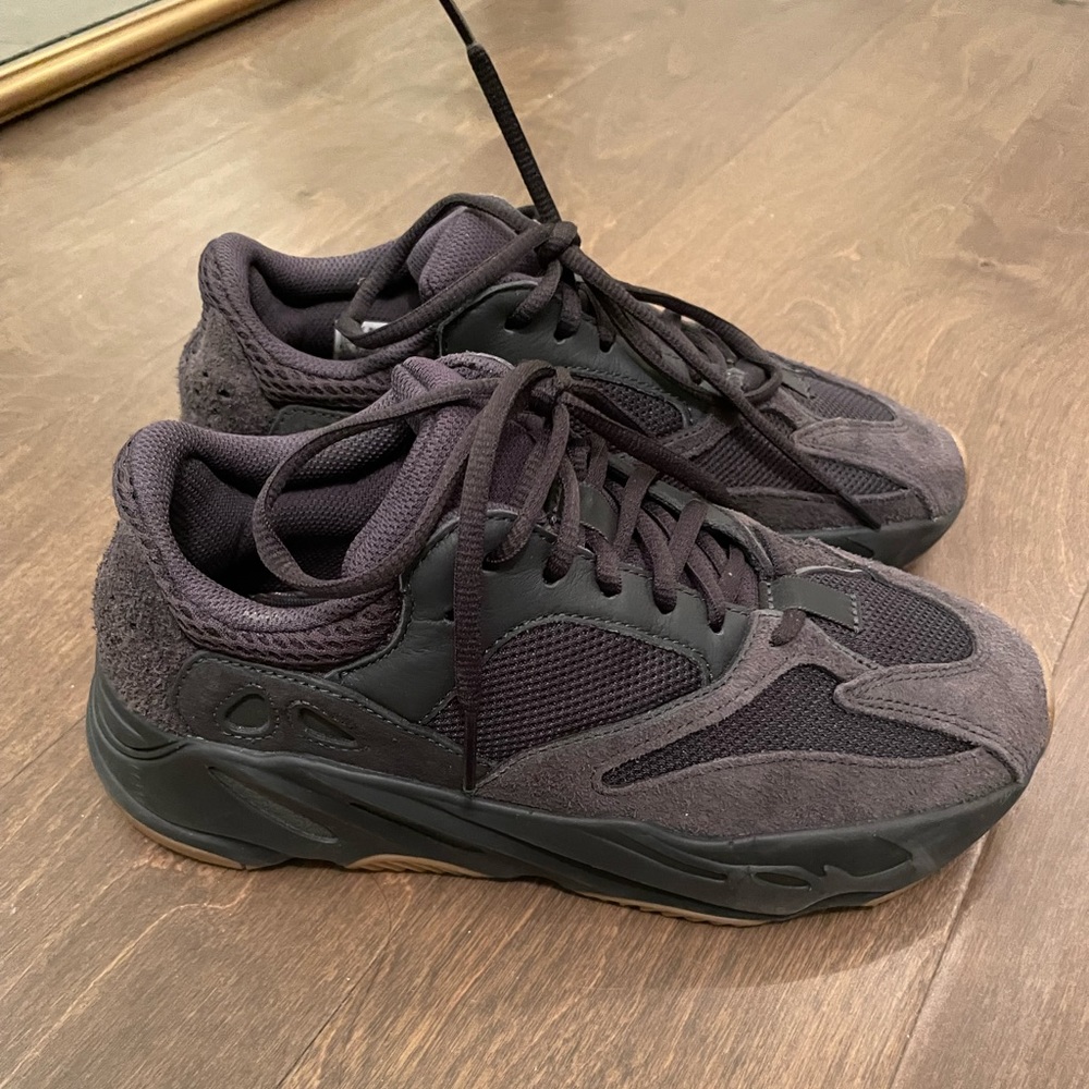 Yeezy Boost 700 Utility Black